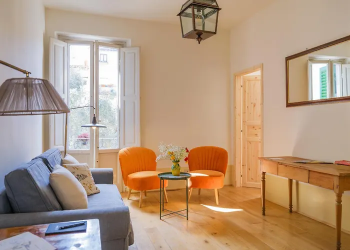 Nugolo Atelier - Light & Charm In Oltrarno