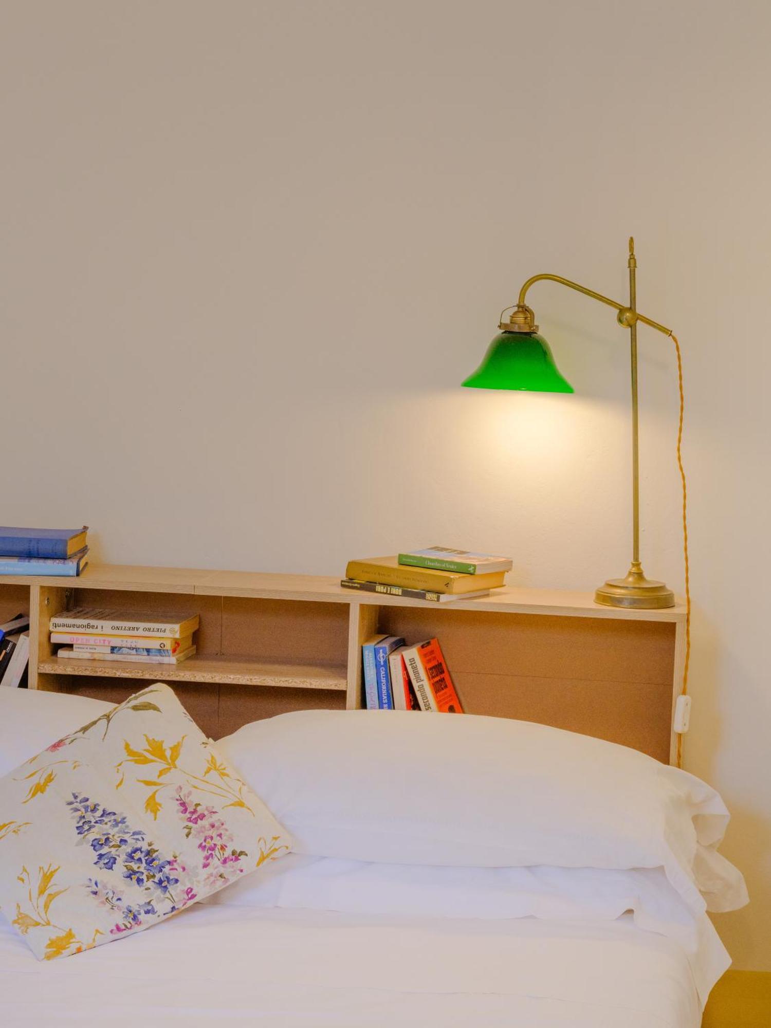 Nugolo Atelier - Light & Charm In Oltrarno